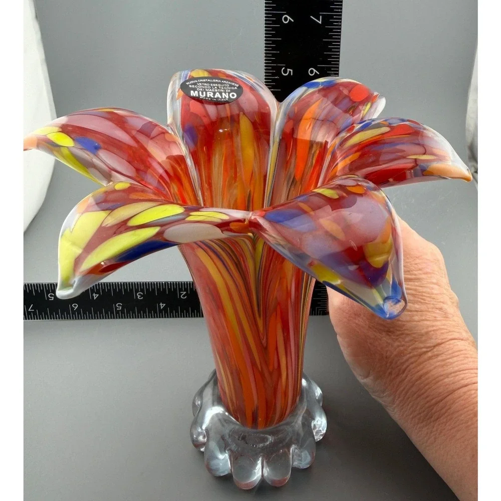 Vintage Murano Vetro Eseguito Vase Art Glass Multicolor Tulip Scalloped Base 6.5